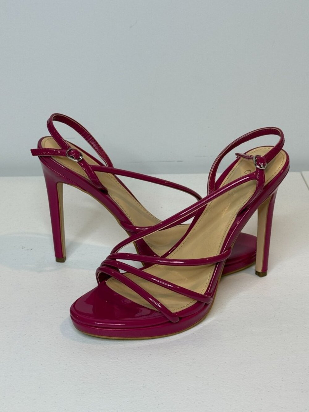 GUESS Magenta Patent Strappy Platform Stiletto Heels Size 6.5